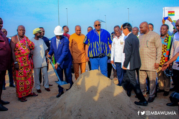 VP Bawumia Cuts Sod For Tema Motorway Roundabout Phase 2